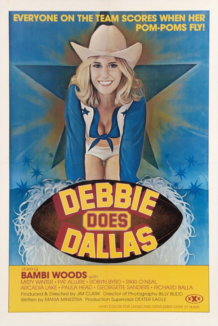 《黛比·达拉斯》由小鹿斑比·伍兹、克里斯蒂·福特和罗伯特·科曼主演。导演:吉姆·巴克利，1978年