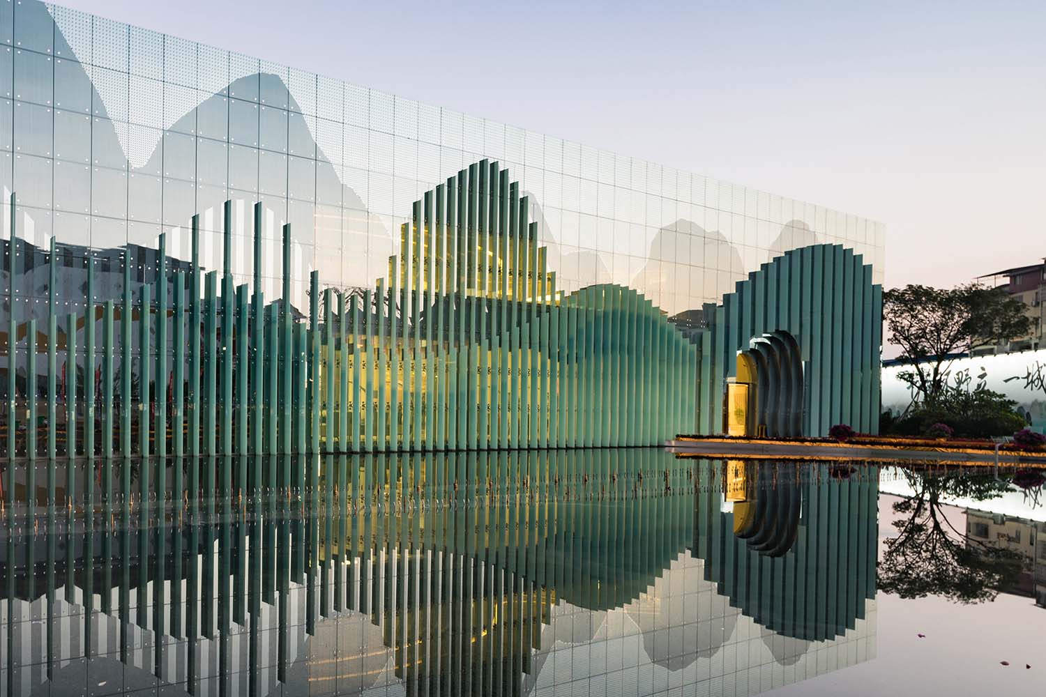 桂林展览中心，腾源设计