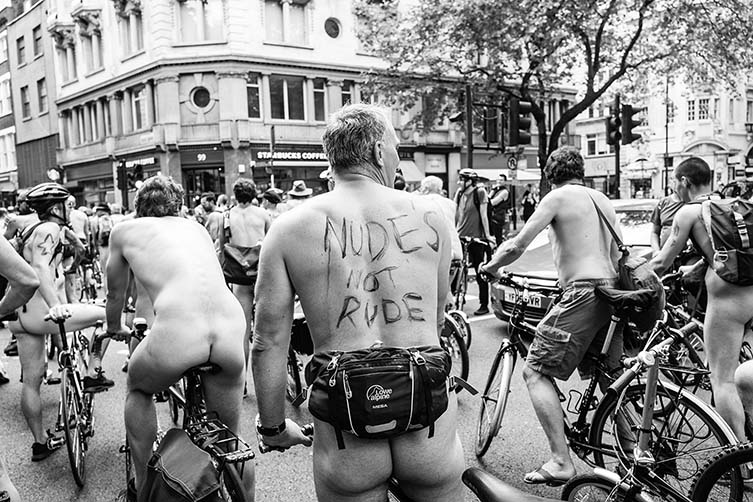 阿米莉亚·艾伦采访，裸体英国，英国裸体主义者协会摄影