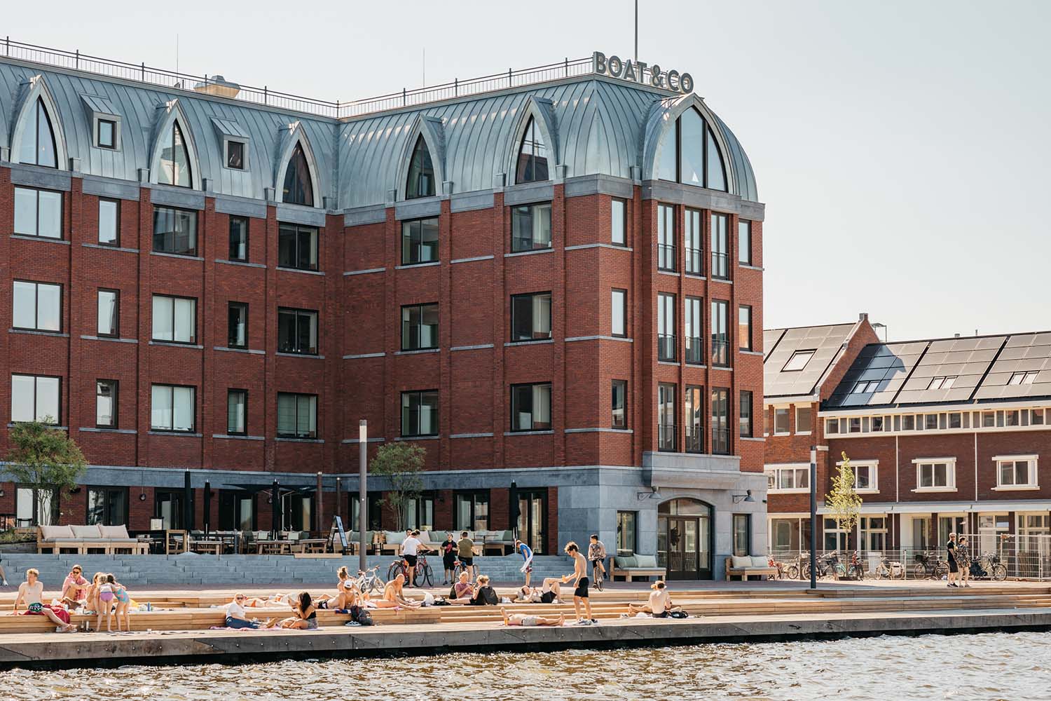 Hotel BOAT&CO Amsterdam，豪华Aparthotel on Amsterdam Houthaven