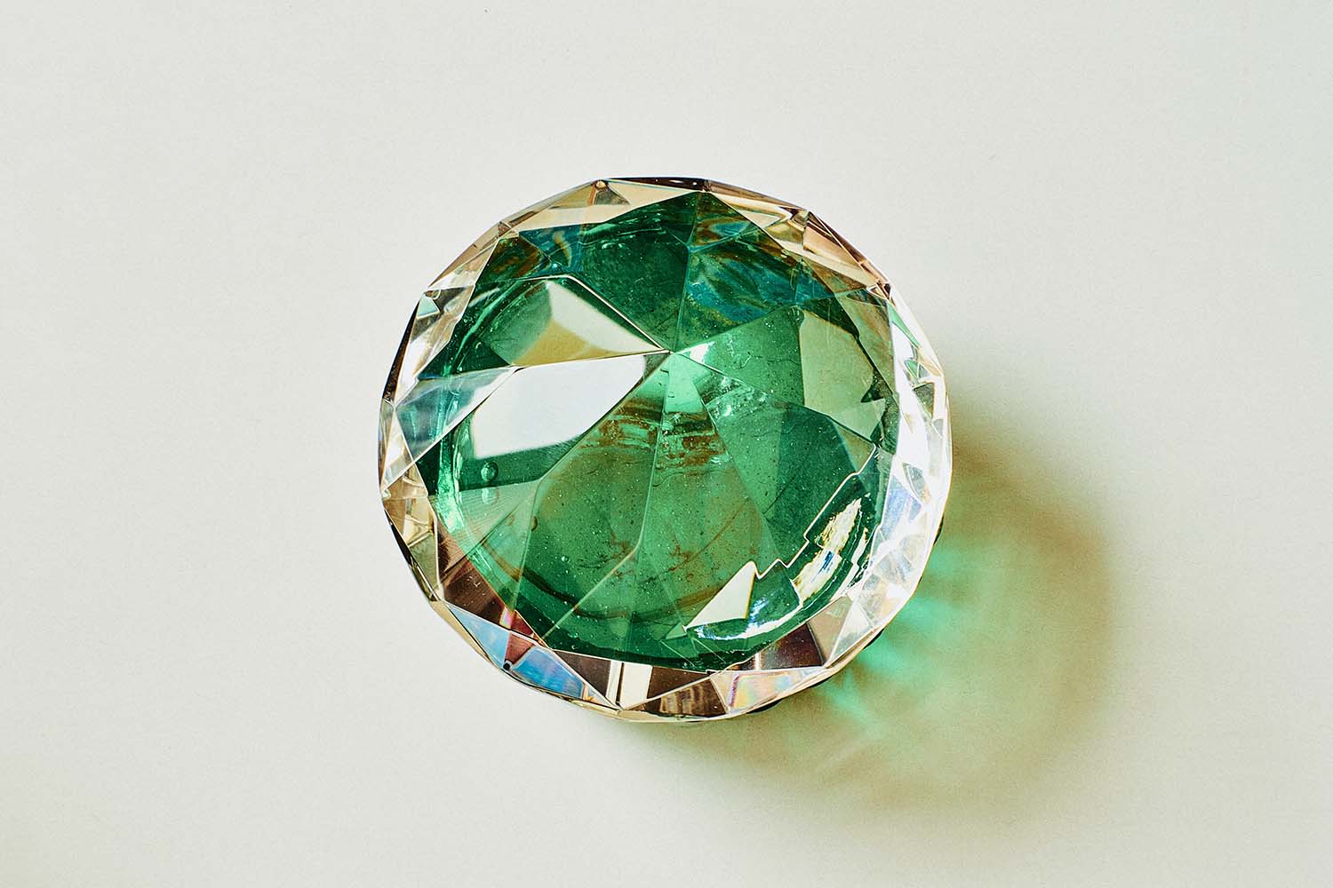 戒指的钻石替代品