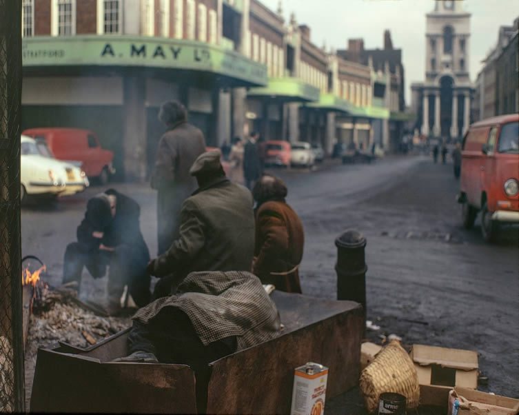 斯皮塔菲尔德市场，1973，伦敦东区彩色照片