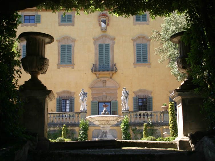别墅La Pietra.