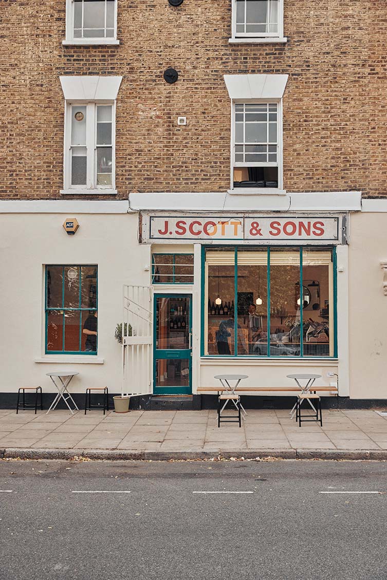 Hector 's London Bottle Shop and Wine Bar
