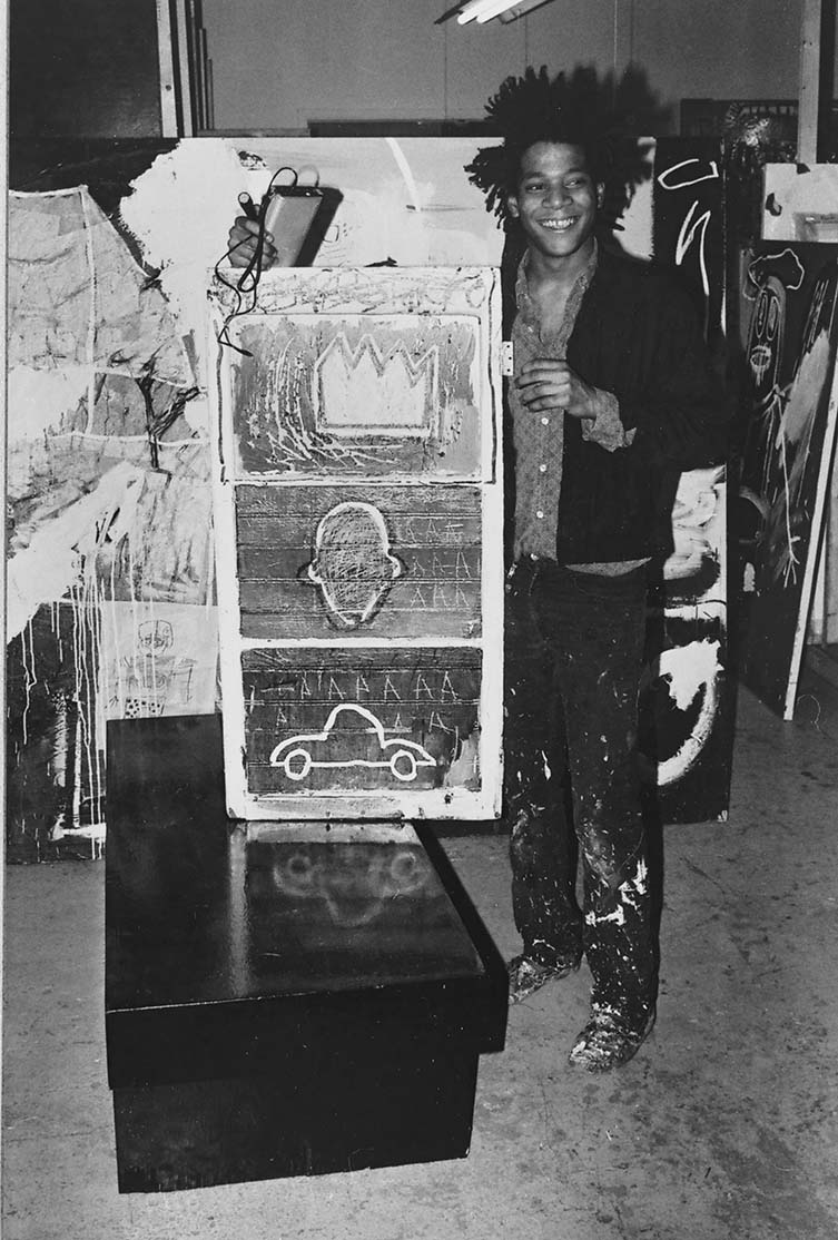 巴斯奎特（Basquiat）取得轻微成功，1982年。马里恩·布希（Marion Busch）