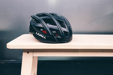 Livall BH60SE智能头盔