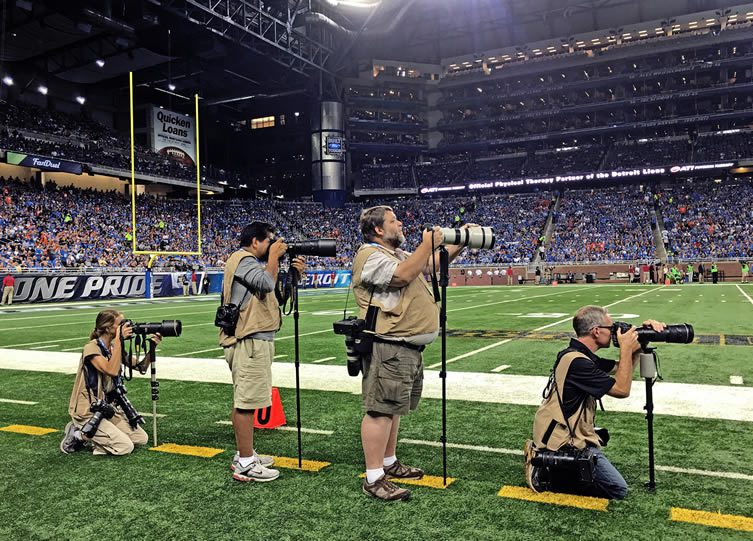 安德鲁·韦伯用iPhone 6S拍摄NFL比赛