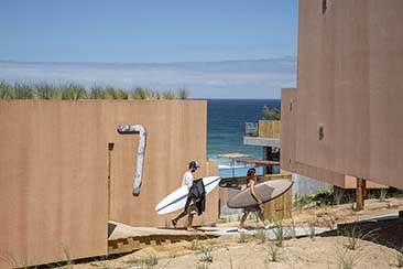 Noah Surf House Portugal, Santa Cruz