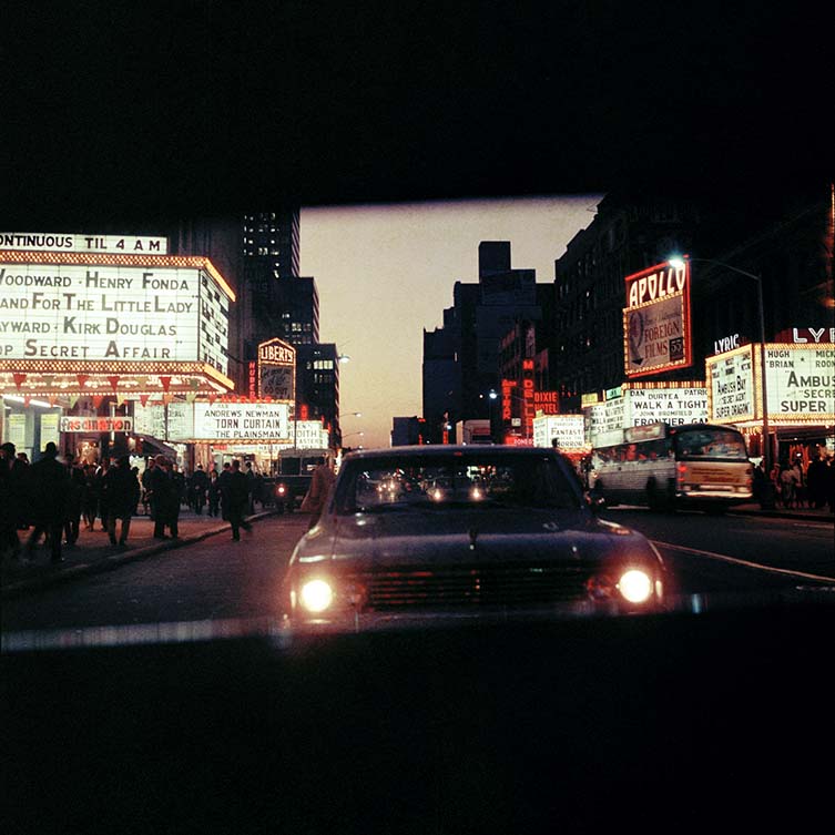 Mario Carnicelli，《42街之夜》，纽约，1966年