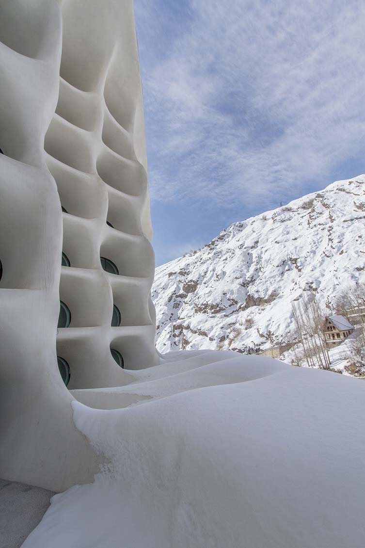Barin滑雪胜地Ryra设计工作室,在建筑,建筑和结构设计的范畴,2015 - 2016。